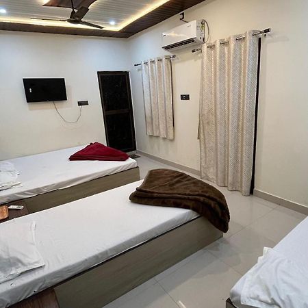 Gauri Kedareshwar Guest House Varanasi Esterno foto